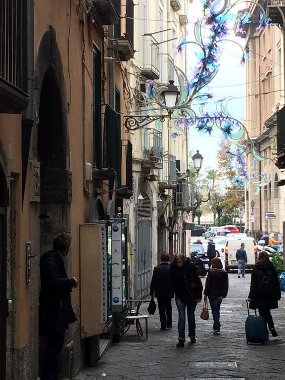 Apartamento Antico Vicolo Salerno Exterior foto
