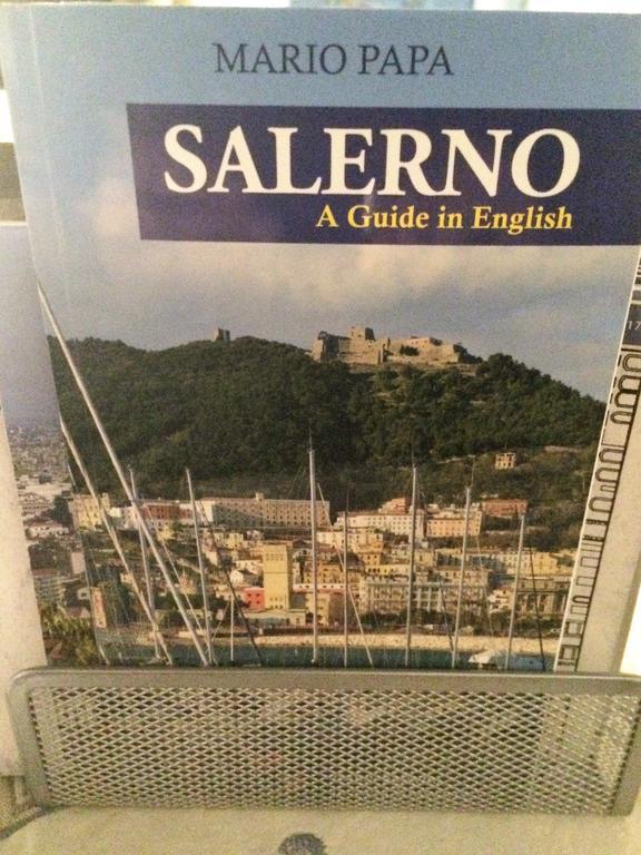 Apartamento Antico Vicolo Salerno Exterior foto